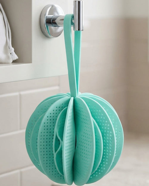Kwdfg Perforated EVA Ribbon Bath Ball Seafoam - Lifestyle view